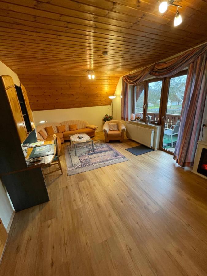 Ferienwohnung Beate Engelhardt Kleinern Экстерьер фото